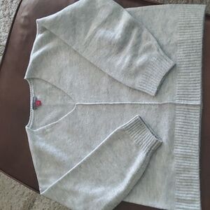 Vince Camuto sweater, size medium